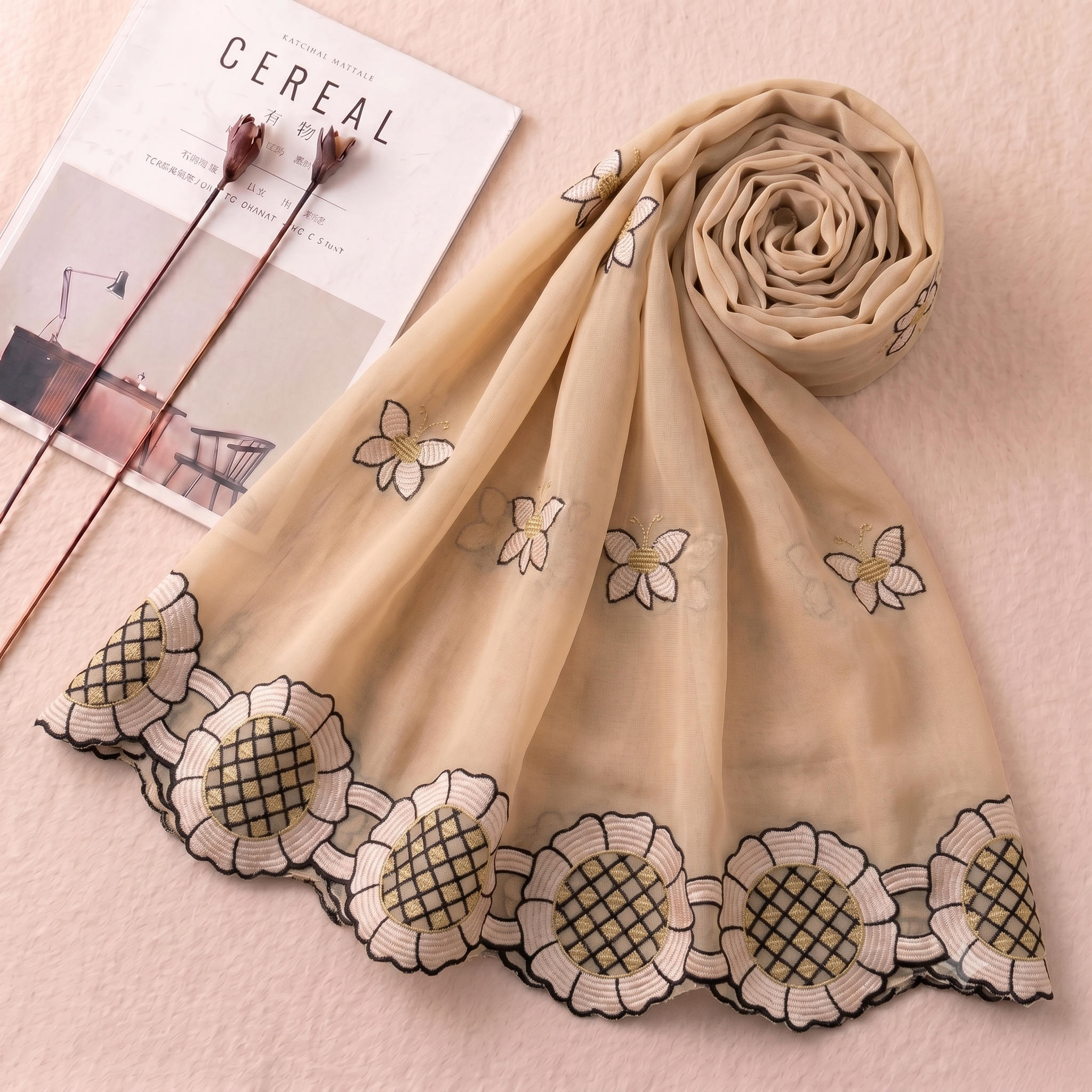 Beige scarf with floral embroidery